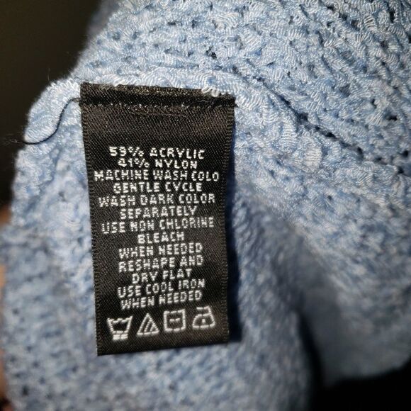 AUGUST SILK ONE BUTTON CARDIGAN SIZE SMALL POWDER BLUE - Picture 5 of 5